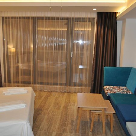 Hotel Tyulenovo Habitación foto
